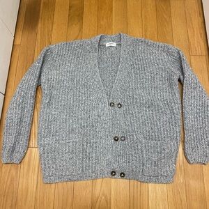 Carly Jean LA Women's Soft Gray Chunky Knit Cardigan Double Button Size Large